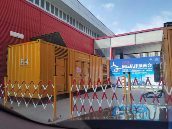 天全发电车出租-发电机无电压或电压太低怎么办?